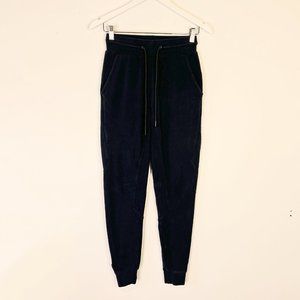 Alphalete Black Stretch Knit Sweatpants sz small